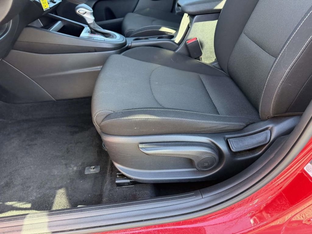 Used 2024 Kia Forte LXS image 16