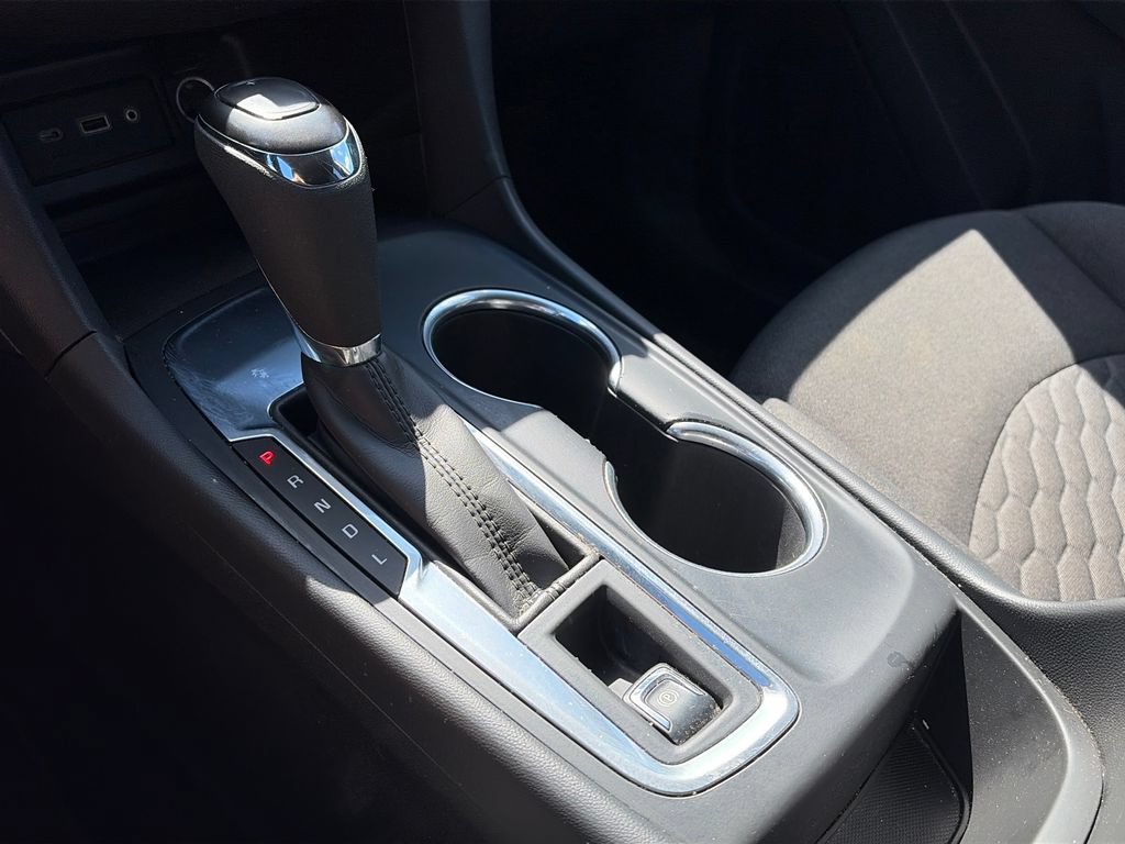 Used 2019 Chevrolet Equinox LT FWD image 23