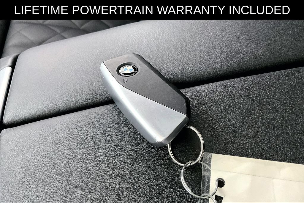 Used 2025 BMW X5 xDrive40i AWD/4WD image 13