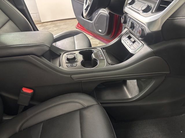 Used 2021 GMC Acadia SLT w/ Elevation Edition image 29