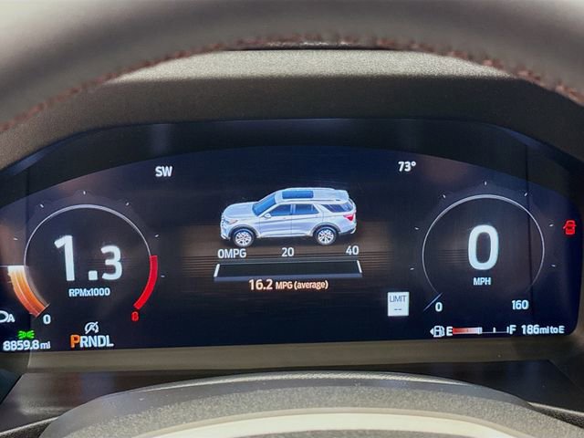 Used 2025 Ford Explorer Active image 12