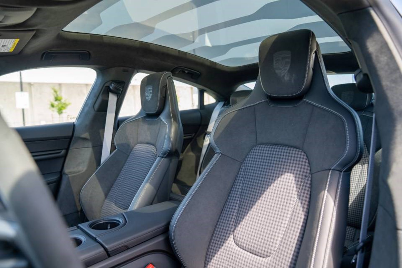 New 2026 Porsche Taycan 4S AWD/4WD image 5
