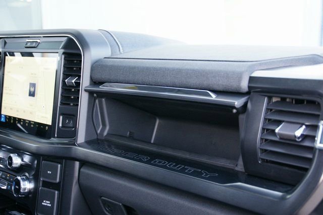 New 2026 Ford F250 Lariat w/ Lariat Ultimate Package image 44