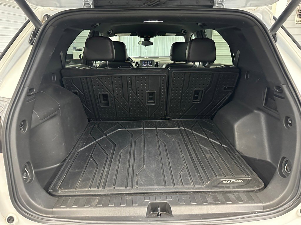 Certified 2022 Chevrolet Equinox RS w/ LPO, Floor Liner Package image 25