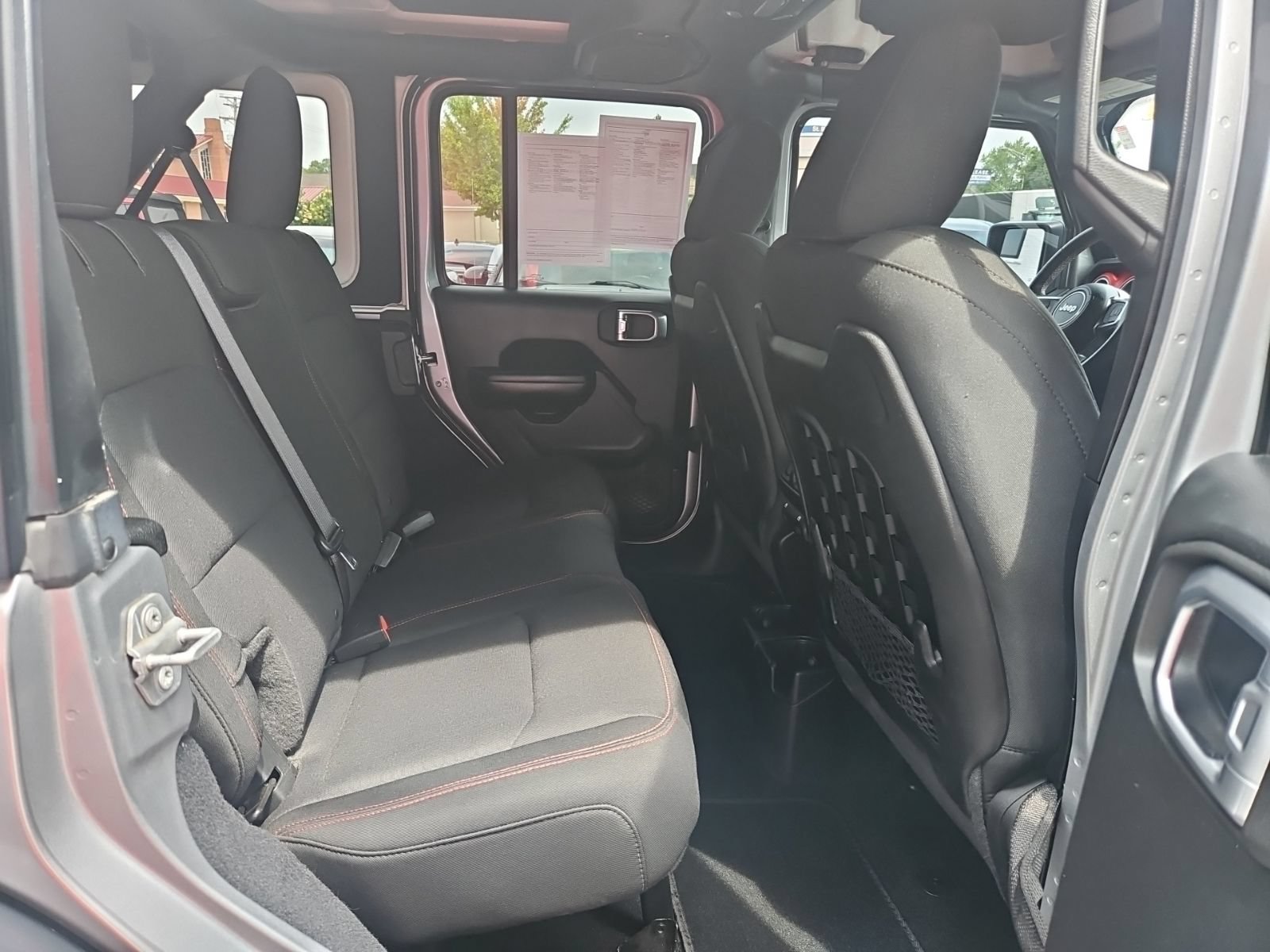 Used 2018 Jeep Wrangler Unlimited Rubicon AWD/4WD image 21