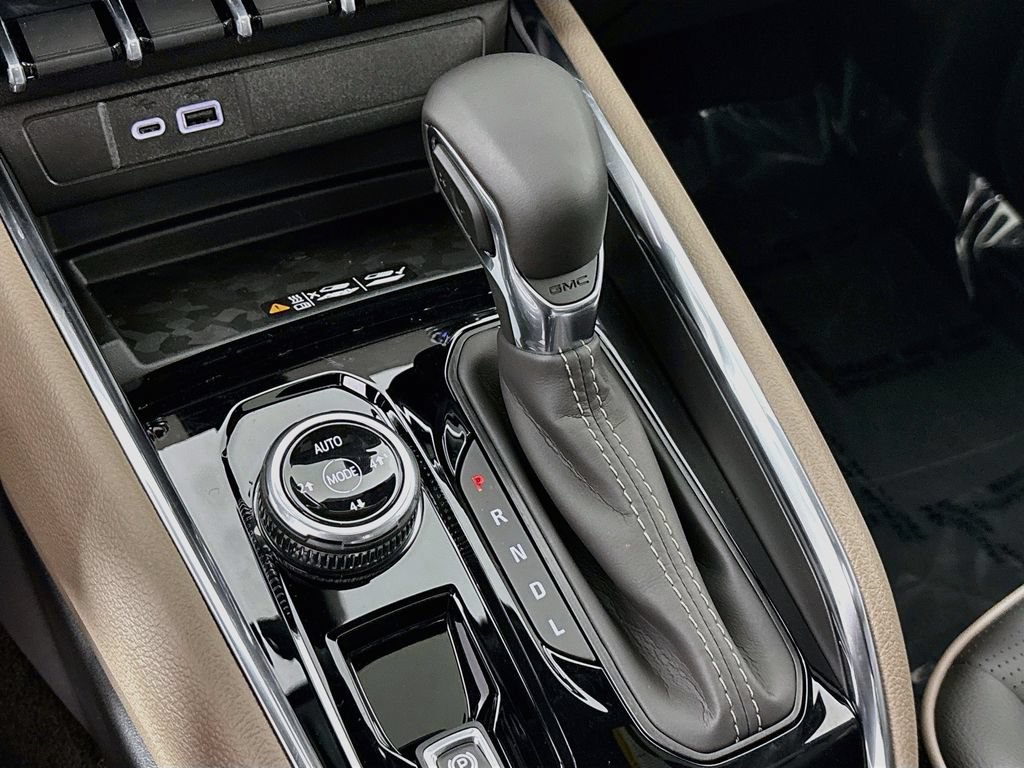 New 2026 GMC Canyon Denali AWD/4WD image 17