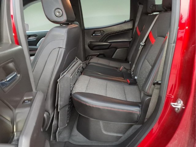 Used 2023 Chevrolet Colorado Z71 w/ Z71 Convenience Package 2 AWD/4WD image 12