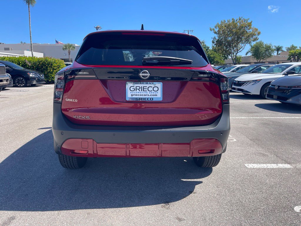 Used 2026 Nissan Kicks SV FWD image 4