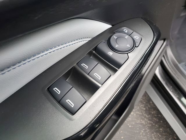 Certified 2025 Chevrolet Trax LT w/ Driver Confidence Package FWD image 19