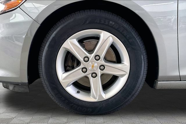 Used 2023 Chevrolet Malibu LT FWD image 21