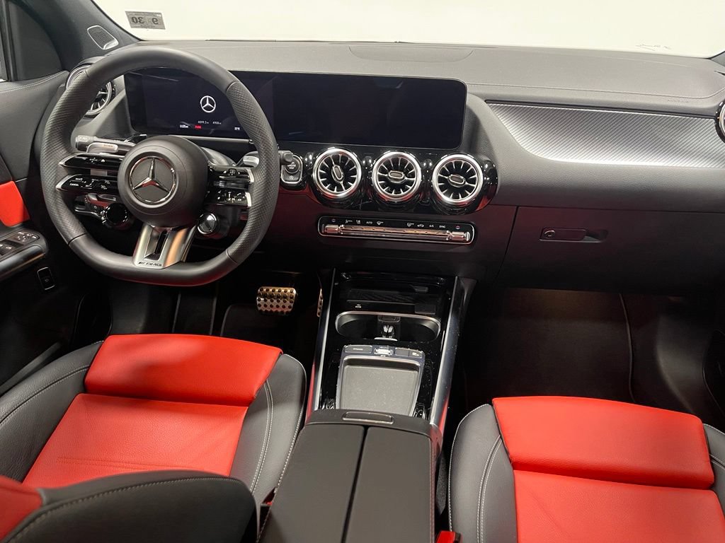 Used 2024 Mercedes-Benz GLA 35 AMG 4MATIC image 29