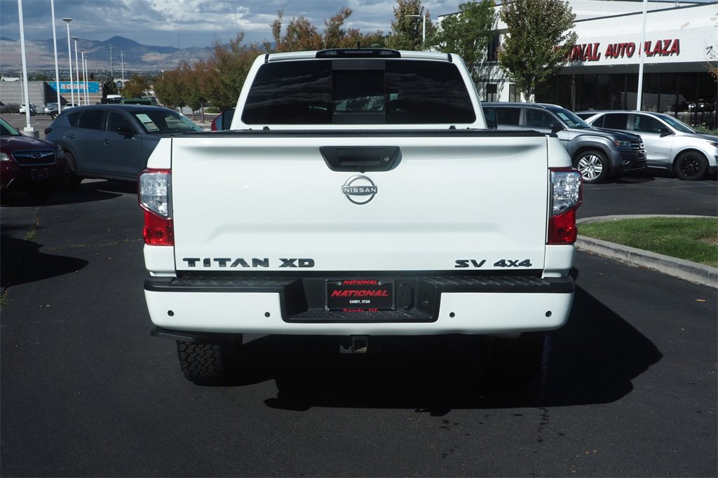 Used 2023 Nissan Titan SV w/ SV Convenience Package image 6