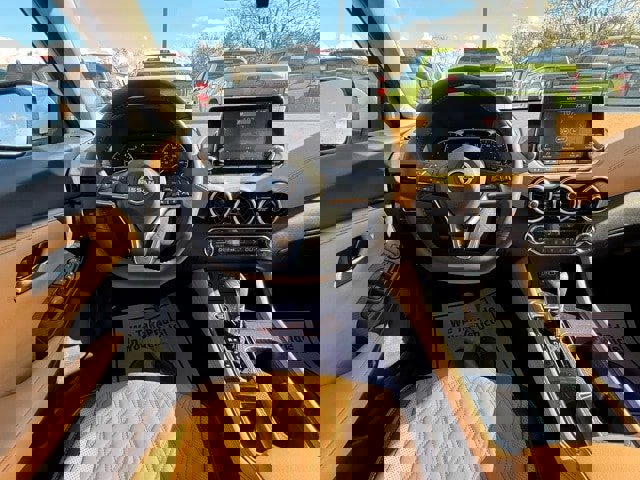 New 2025 Nissan Sentra SV w/ SV Premium Package image 20