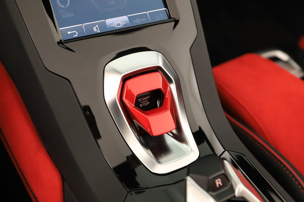 Used 2023 Lamborghini Huracan EVO RWD image 25