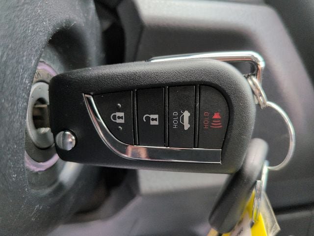 Used 2023 Toyota Camry LE FWD image 23