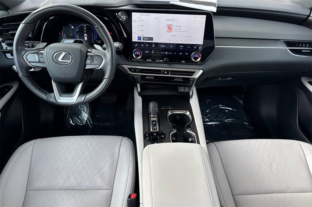 Used 2024 Lexus RX 350 350h Premium Plus image 12