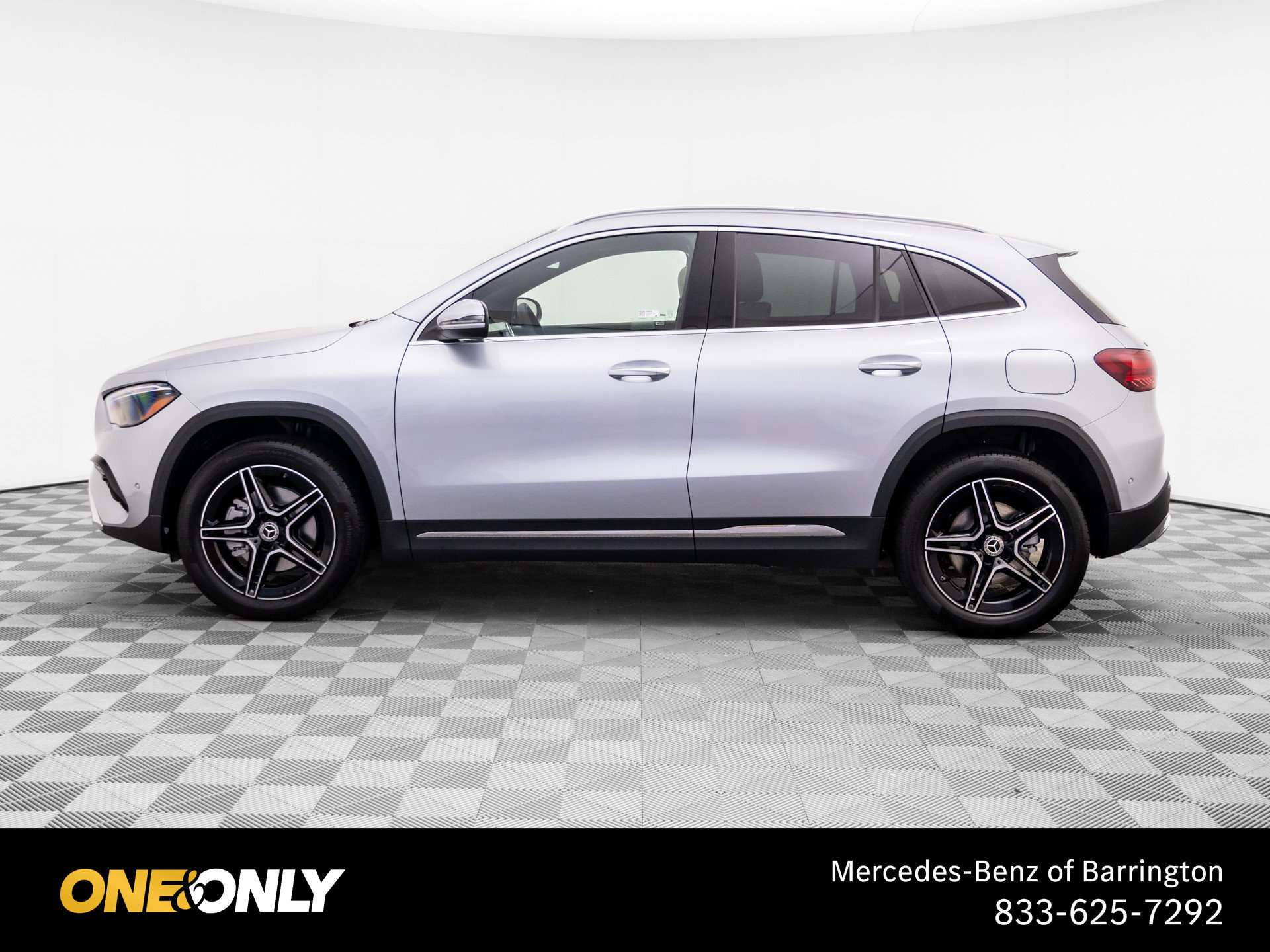 New 2026 Mercedes-Benz GLA 250 4MATIC image 2