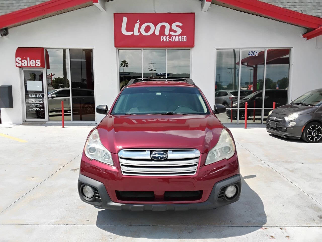 Used 2014 Subaru Outback 2.5i w/ Alloy Wheel Package