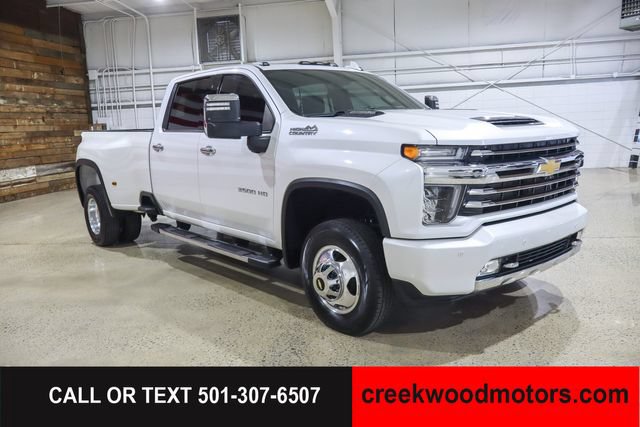 Used 2022 Chevrolet Silverado 3500 High Country w/ Snow Plow Prep/Camper Package AWD/4WD image 2