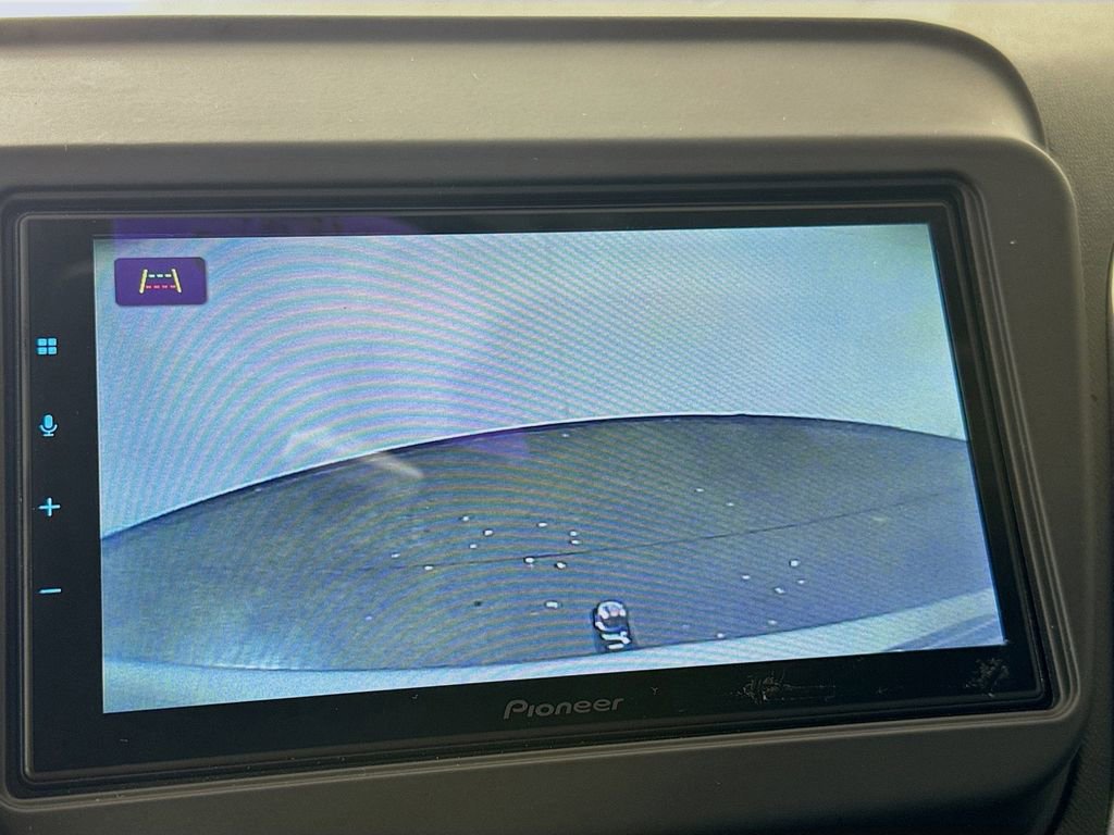 Used 2018 Chevrolet Equinox LT image 15