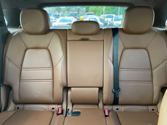 Used 2020 Porsche Cayenne S AWD/4WD image 46