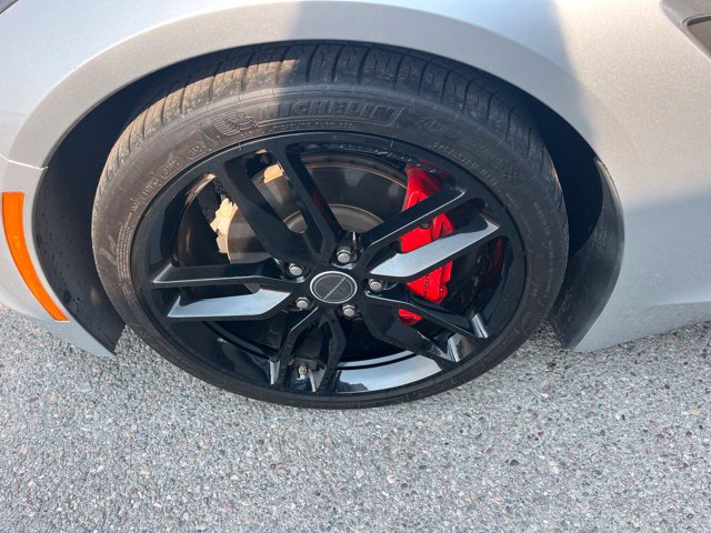 Used 2016 Chevrolet Corvette Stingray Coupe w/ 3LT Preferred Equipment Group RWD image 21