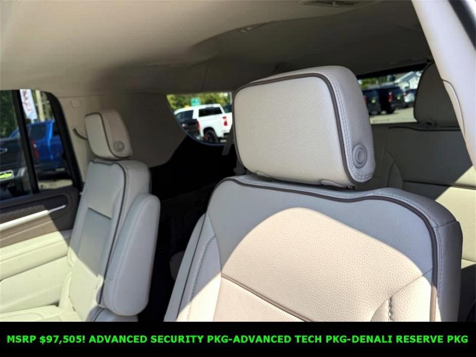 Certified 2024 GMC Yukon XL Denali w/ Denali Reserve Package image 11