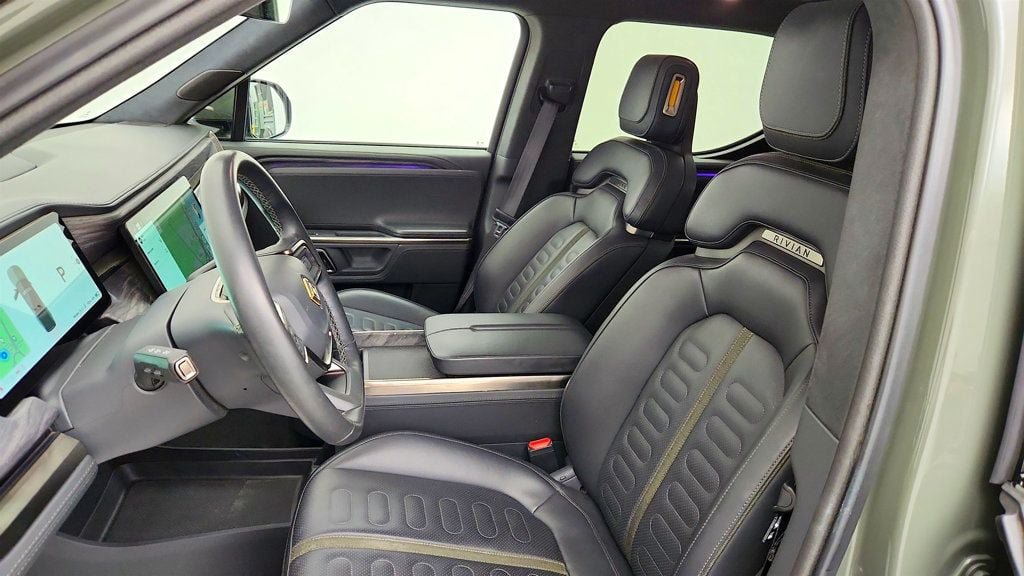 Used 2022 Rivian R1T Launch Edition AWD/4WD image 19
