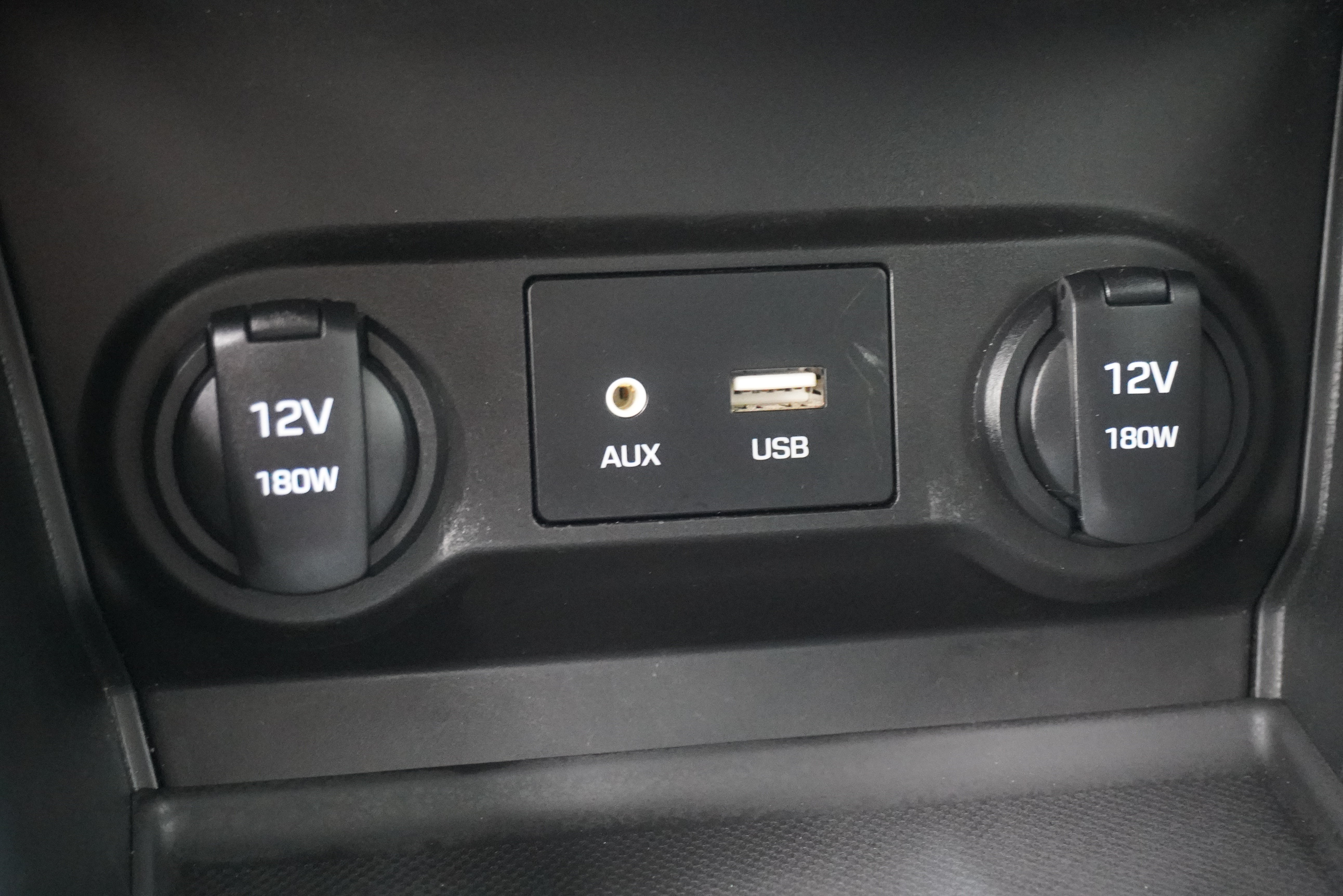 Used 2022 Hyundai Accent SE w/ Cargo Package FWD image 18