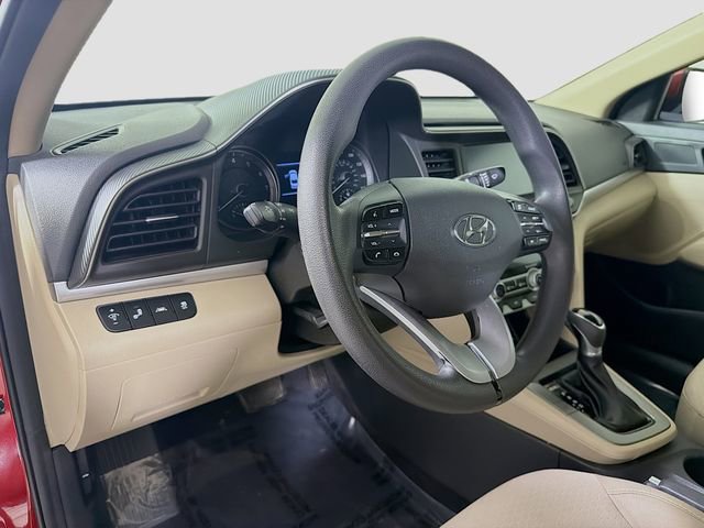 Used 2020 Hyundai Elantra SEL w/ Cargo Package (C1) FWD image 9