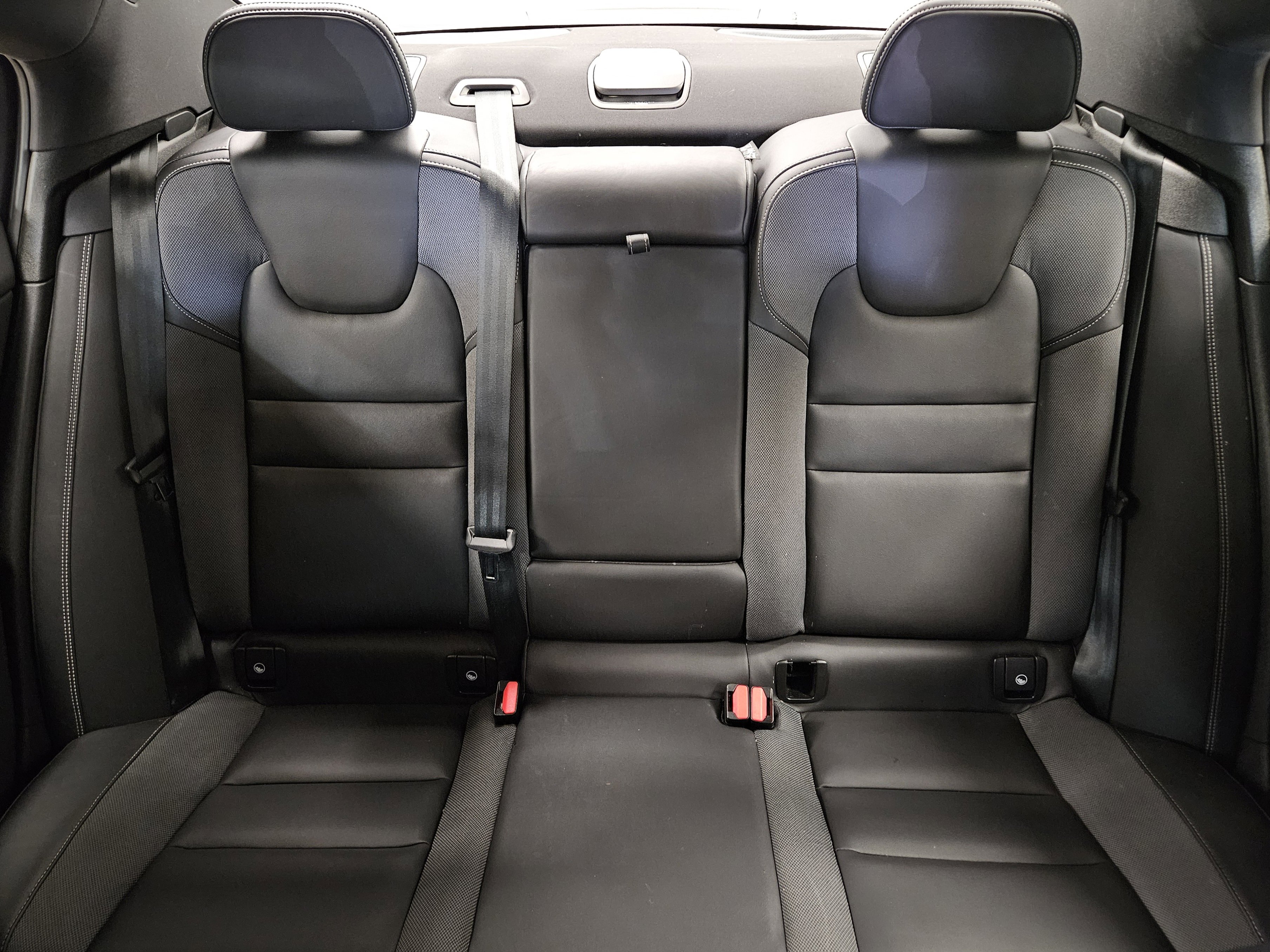 Used 2024 Volvo S60 T8 Plus w/ Climate Package image 37