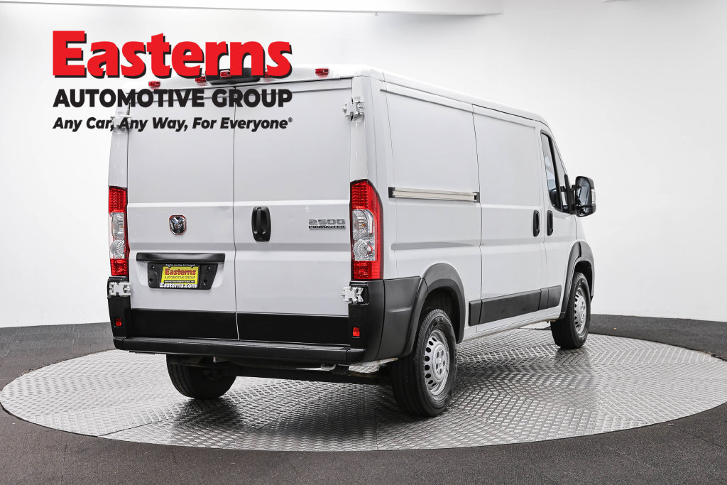 Used 2025 RAM ProMaster 2500 w/ Convenience Group FWD image 7