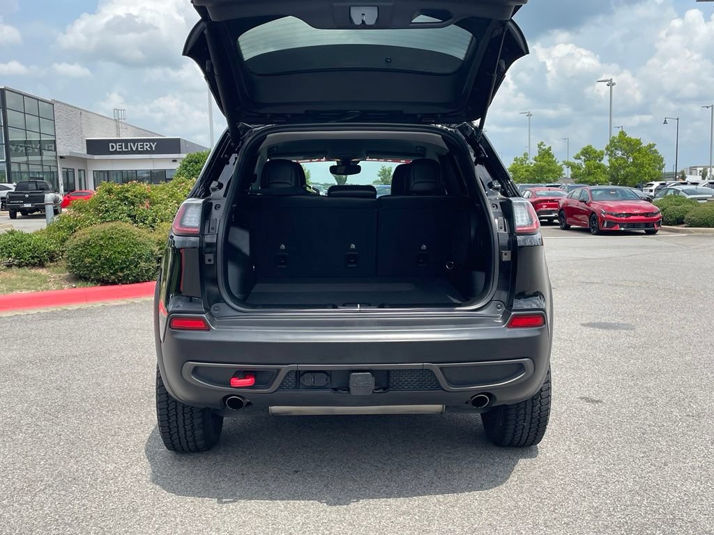 Used 2022 Jeep Cherokee Trailhawk w/ Sound & Nav Group AWD/4WD image 7