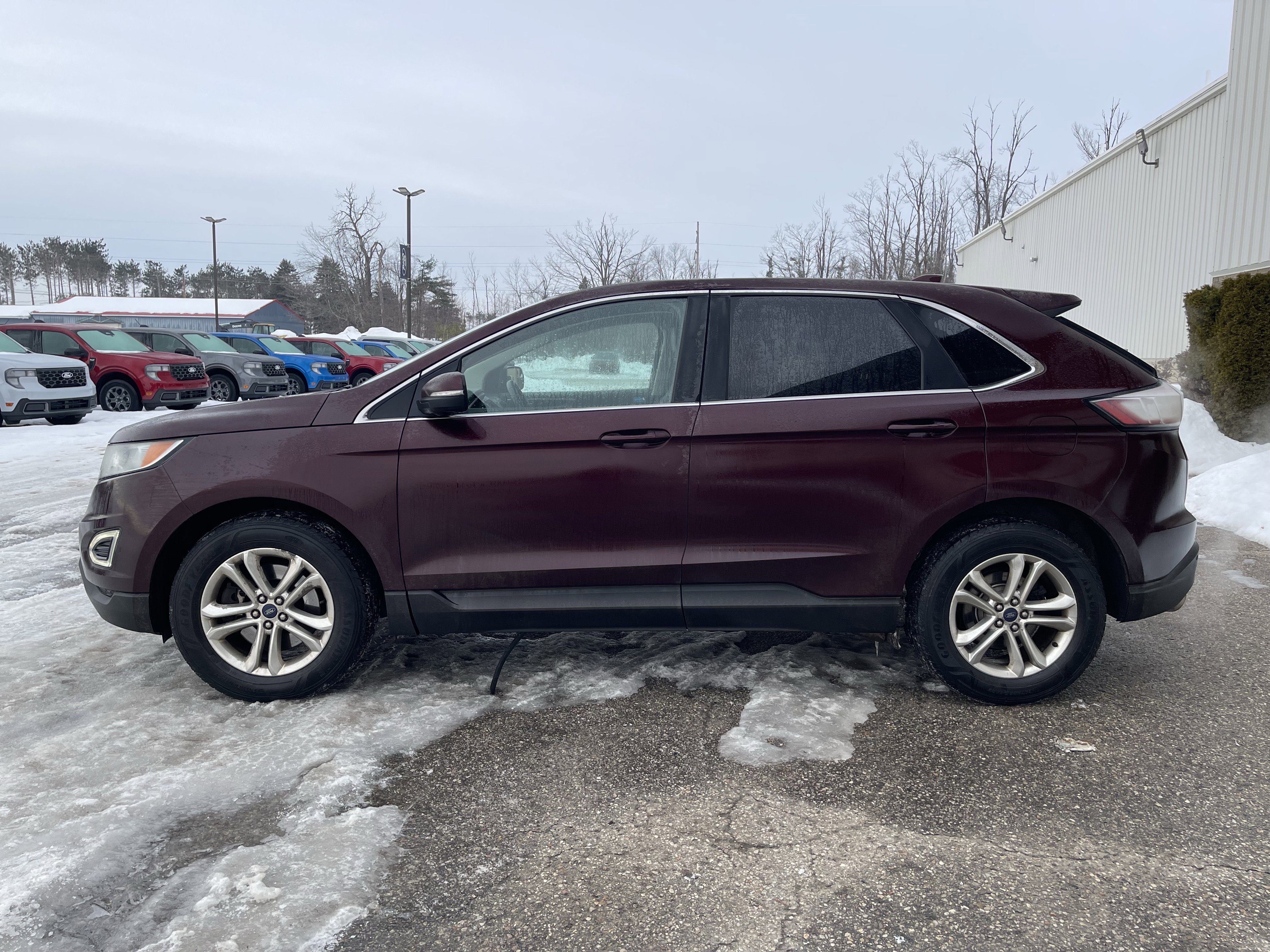 Used 2018 Ford Edge SEL w/ Equipment Group 201A image 7