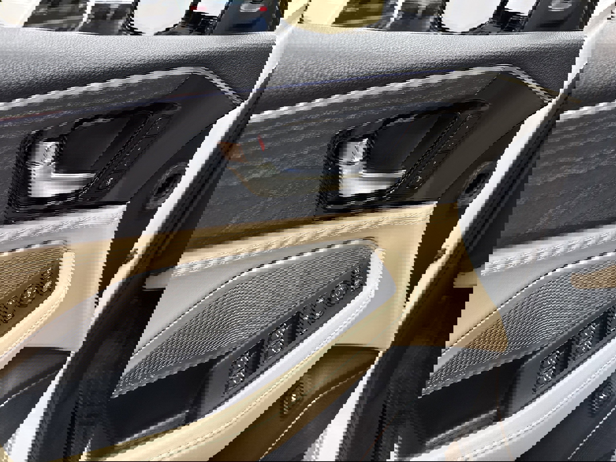 Used 2023 Acura MDX SH-AWD w/ Advance Package image 41