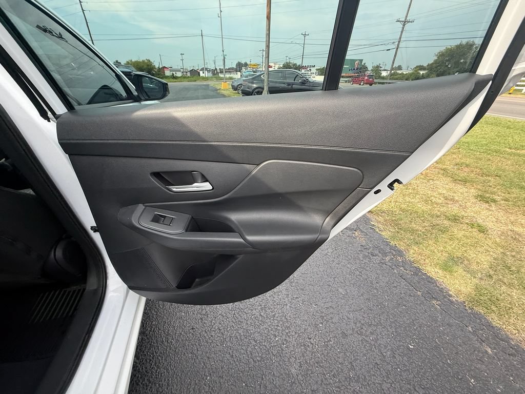 Used 2026 Nissan Sentra SV w/ SV Convenience Package FWD image 20