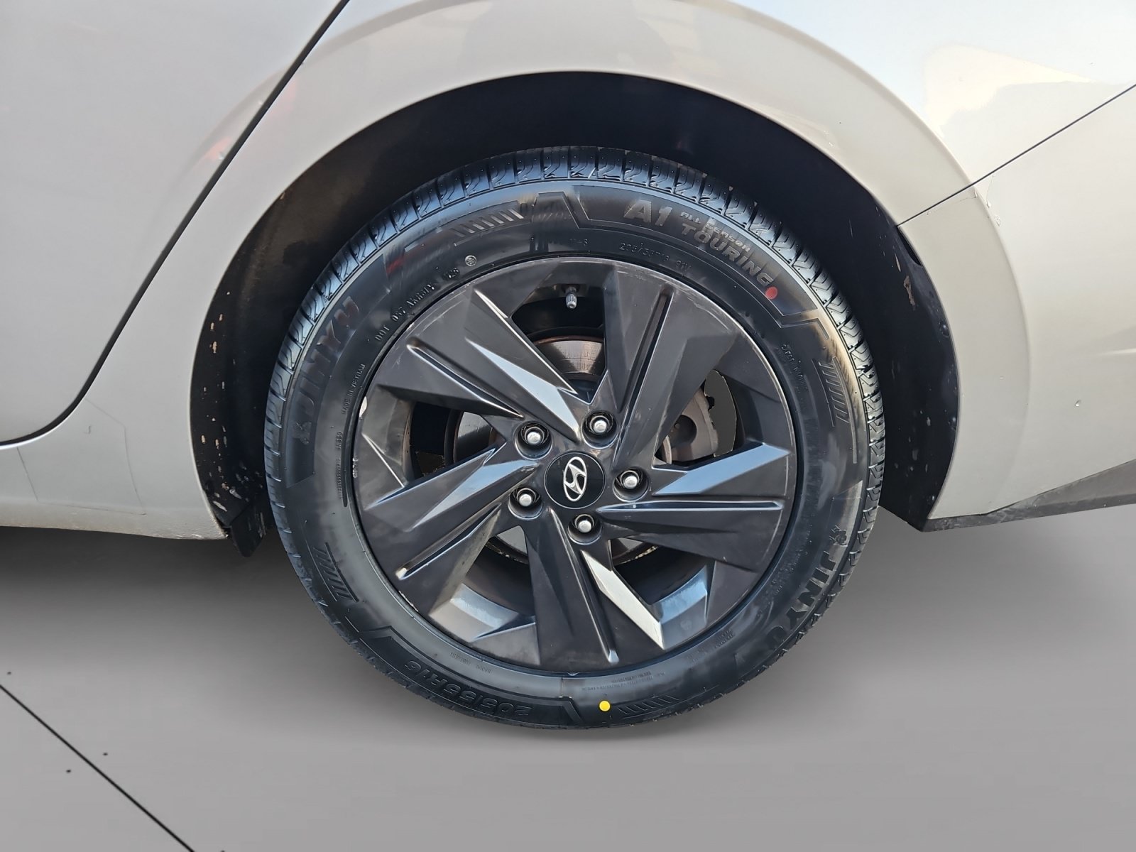 Used 2021 Hyundai Elantra SEL w/ Convenience Package FWD image 14