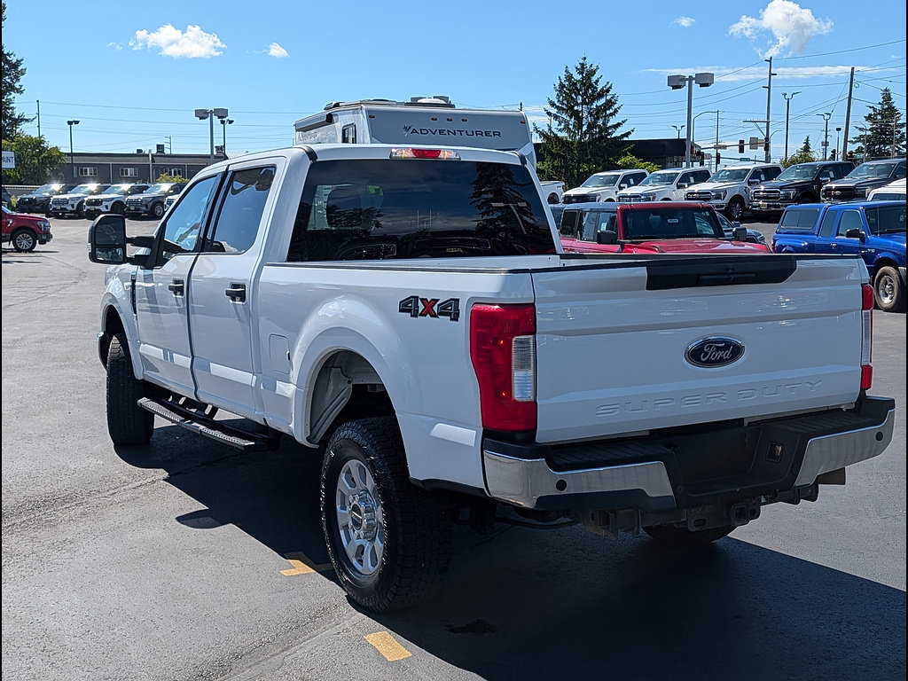 Used 2019 Ford F350 XLT w/ XLT Value Package AWD/4WD image 8