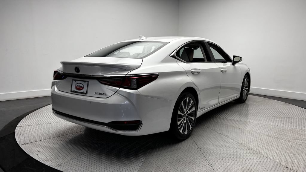 Used 2021 Lexus ES 300h w/ Premium Package FWD image 45