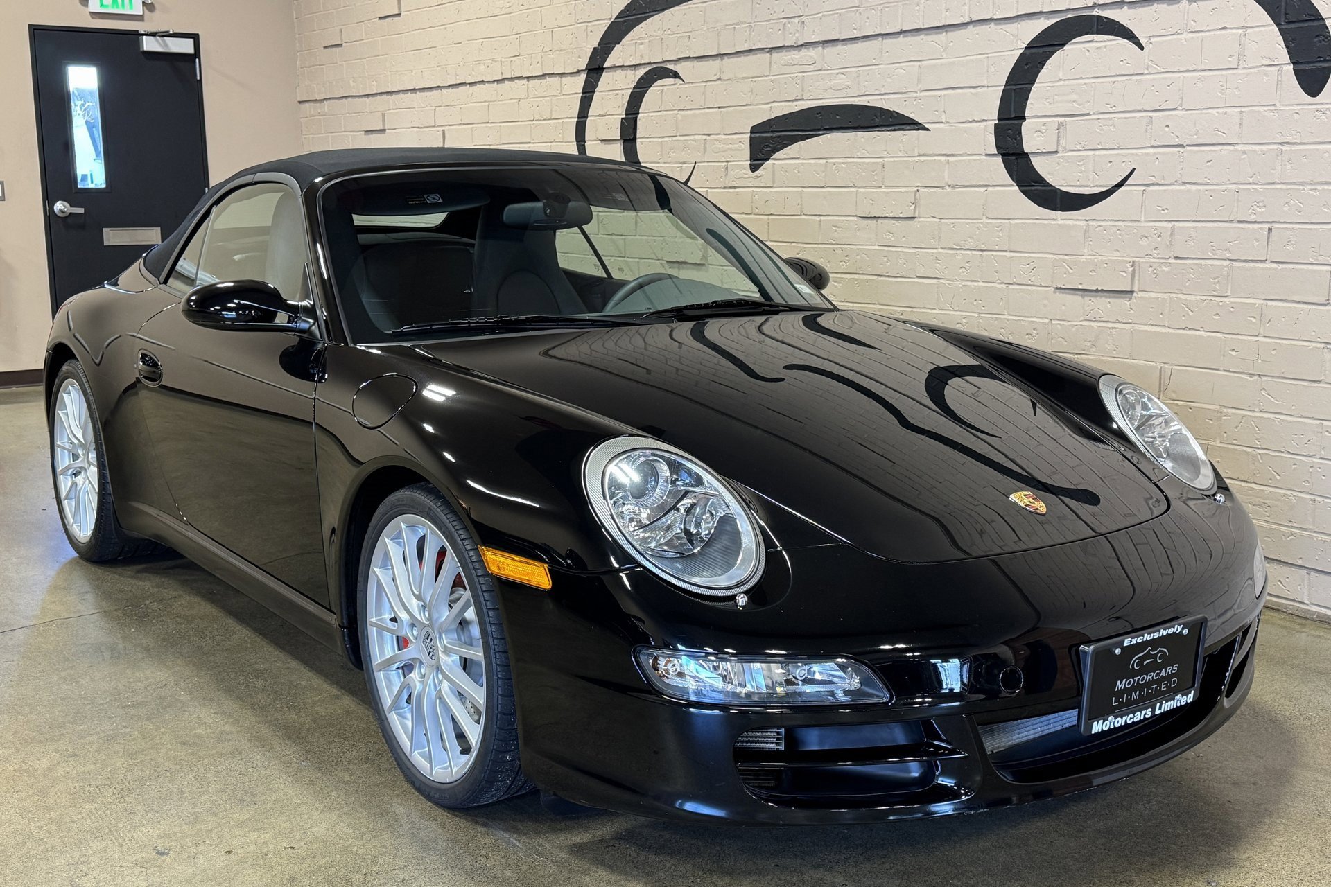Used 2006 Porsche 911 Carrera S image 14