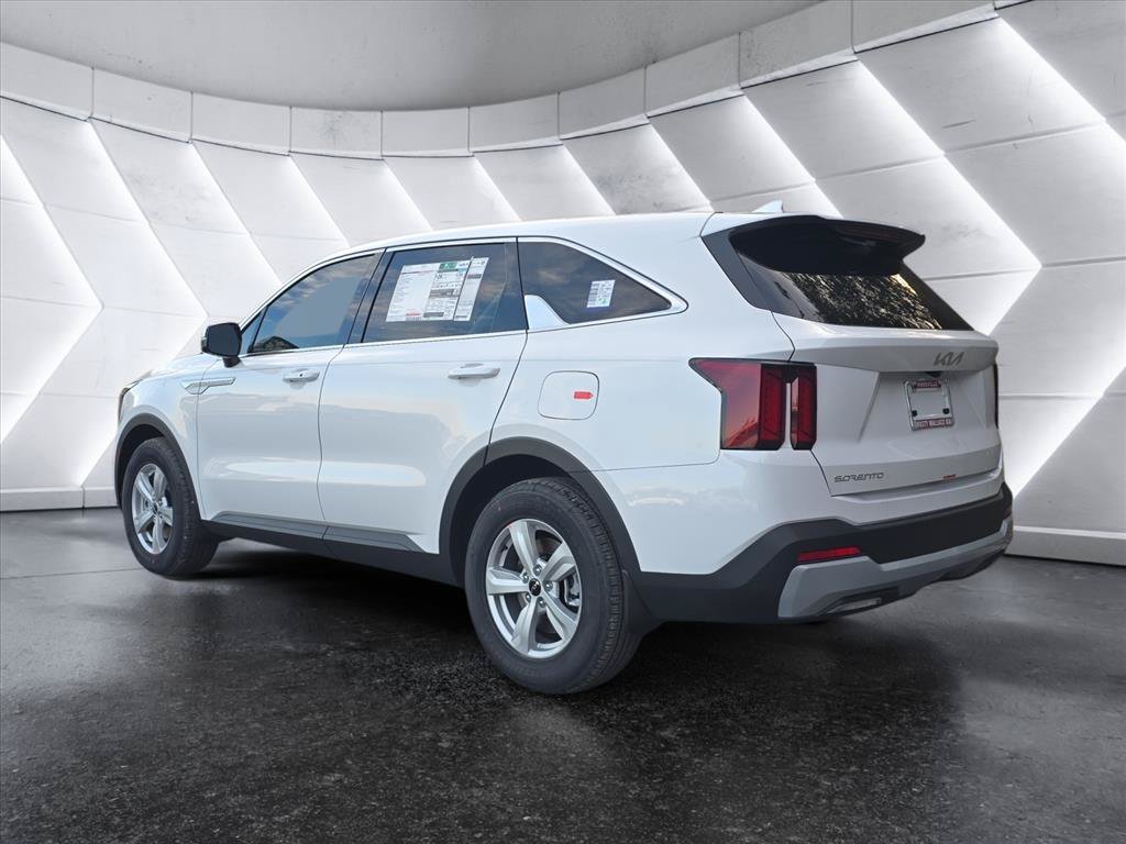 New 2026 Kia Sorento LX FWD image 3