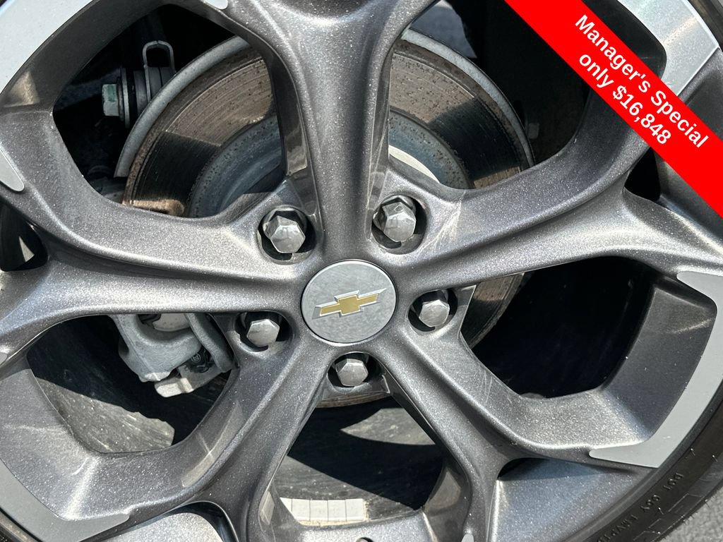 Used 2022 Chevrolet Malibu LT FWD image 26