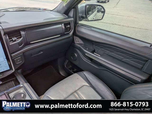 Used 2022 Ford Expedition Max Platinum RWD image 17