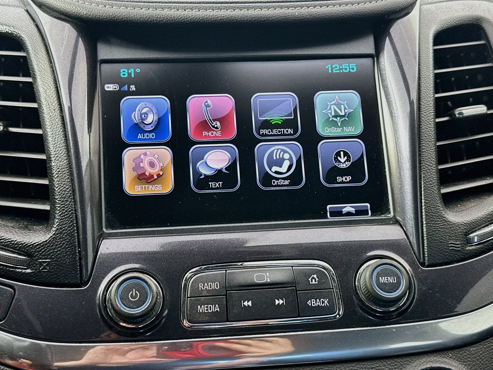 Used 2017 Chevrolet Impala LT FWD image 12