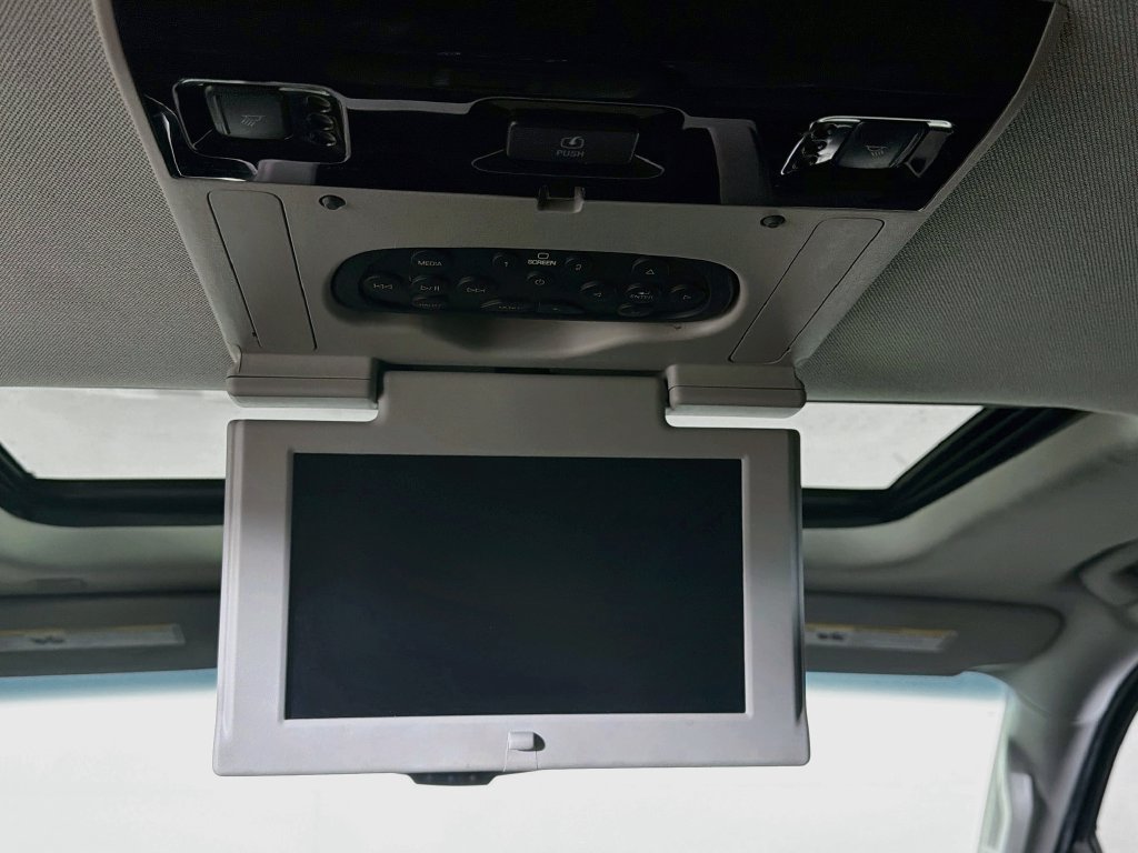 Used 2019 Chevrolet Tahoe LT AWD/4WD image 24
