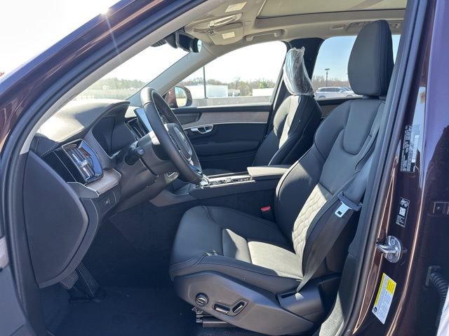New 2026 Volvo XC90 B6 Plus w/ Protection Package Premier AWD/4WD image 14