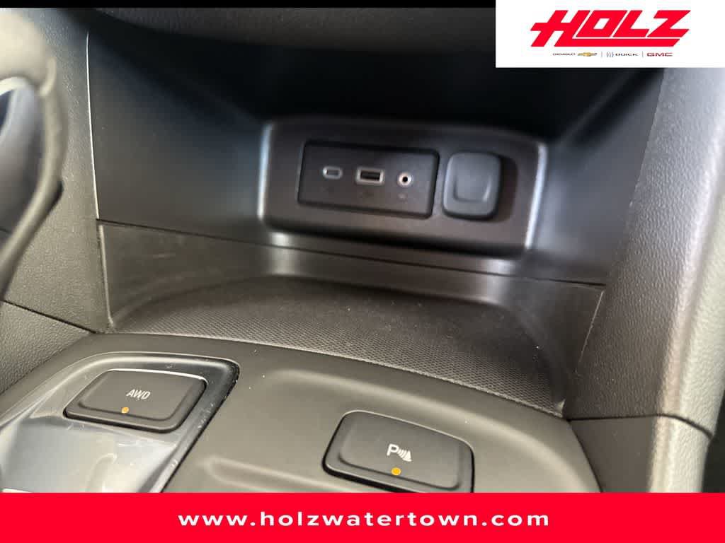 Certified 2024 Chevrolet Equinox LT AWD/4WD image 28