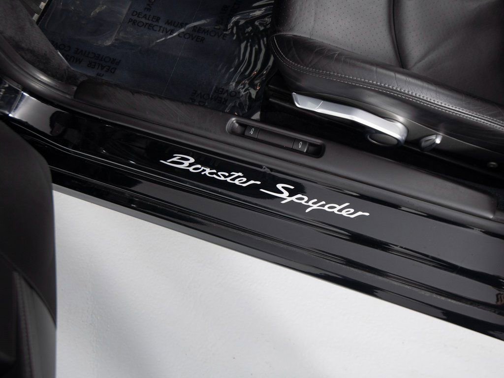 Used 2011 Porsche Boxster Spyder image 19