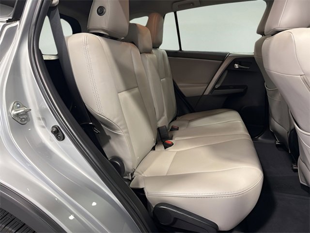 Used 2018 Toyota RAV4 XLE image 31
