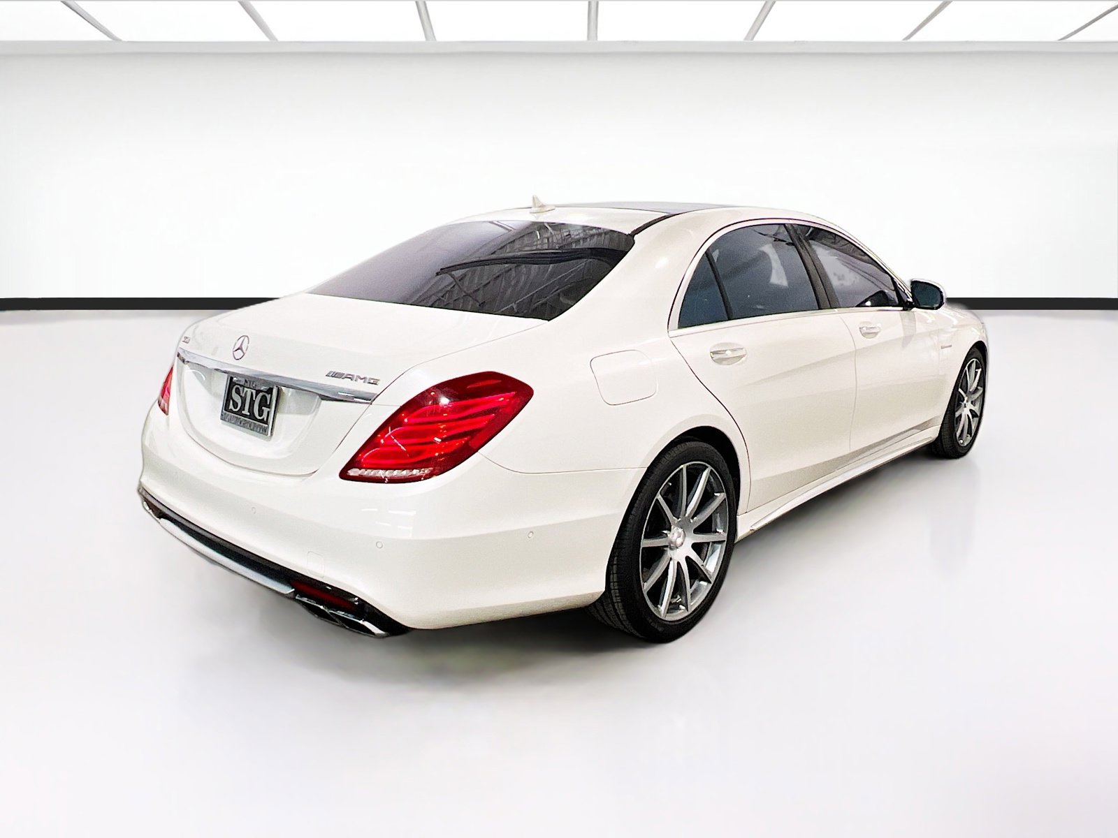 Used 2014 Mercedes-Benz S 63 AMG 4MATIC Sedan image 4